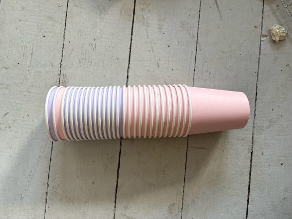 Paper cups